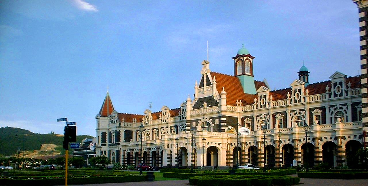 036 Dunedin Railway Station - Trip PlaNZ